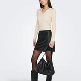 Camisola em V Only