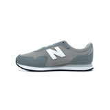 Sapatilha New Balance 323