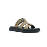 Chinelo Tamaris