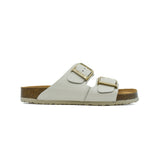 Chinelo Tamaris