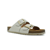 Chinelo Tamaris