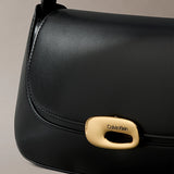 Mala de Ombro com Joia Calvin Klein