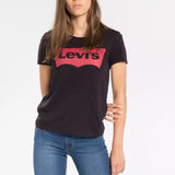 T-Shirt Levis Mulher