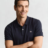 Polo Gant em algodão piqué Shield regular fit